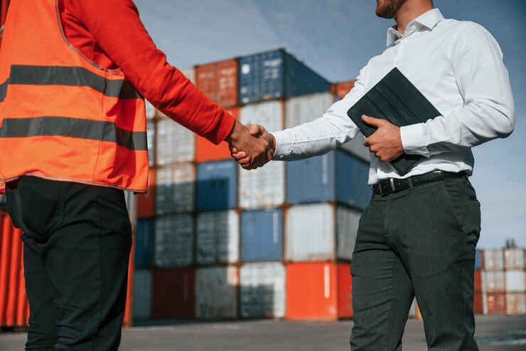 Cum alegem partenerii potriviți pentru subcontractarea transporturilor