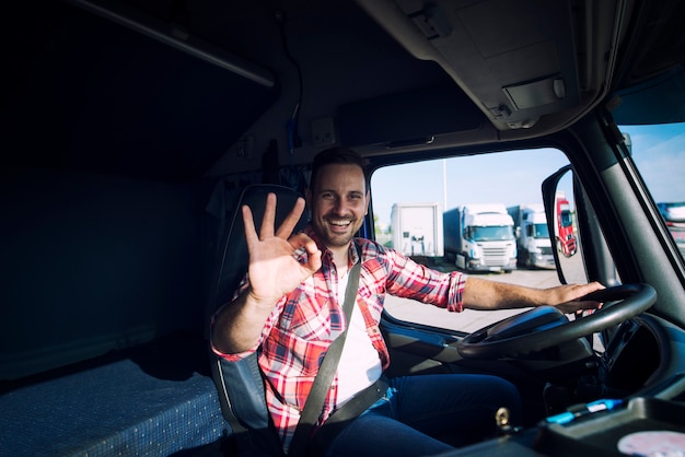 Ce rol joacă șoferul în succesul unui transport de marfă